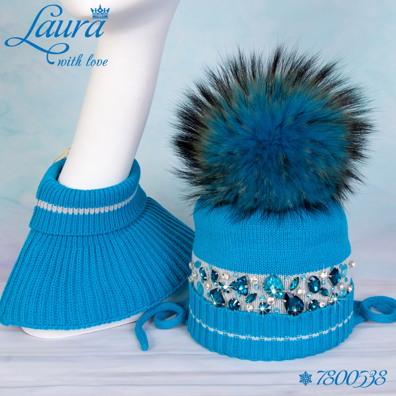 Комплект Laura: шапка+манишка